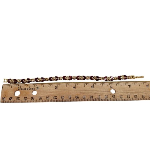 Vintage MONET Bracelet 7 1/2" Red Clear Crystals Gold Tone Metal Link Signed - Picture 6 of 11